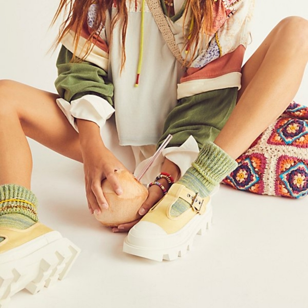 *SOLD* Jeffrey Campbell platform Marley